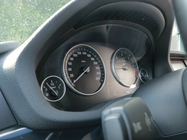 bmw-x3-diesel-2012-big-14