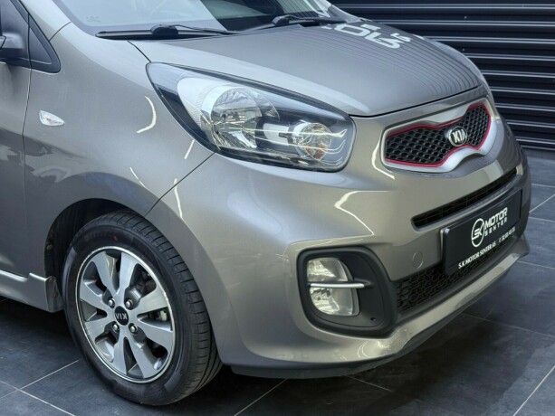 kia-picanto-bensin-2015-big-2