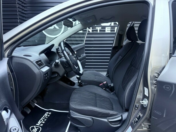 kia-picanto-bensin-2015-big-24