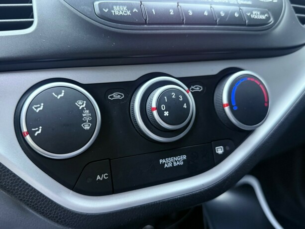 kia-picanto-bensin-2015-big-20