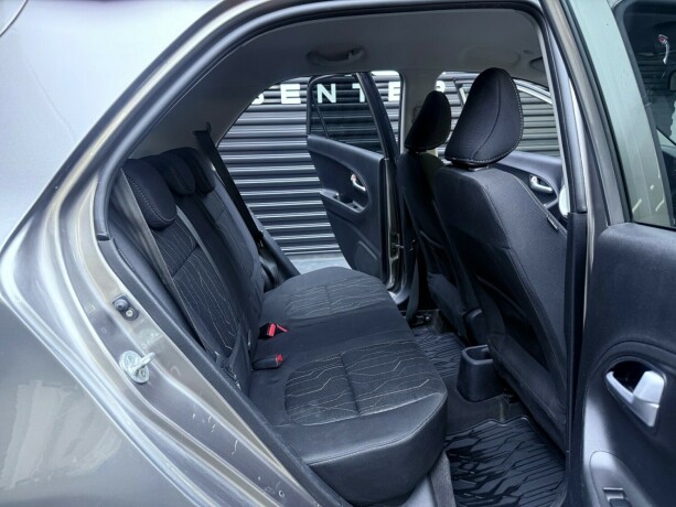 kia-picanto-bensin-2015-big-27