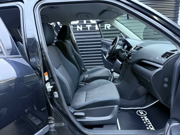suzuki-swift-bensin-2011-big-23