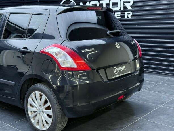 suzuki-swift-bensin-2011-big-5