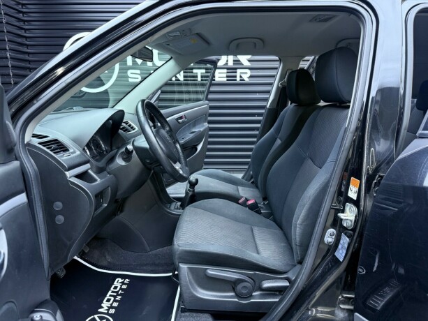 suzuki-swift-bensin-2011-big-21