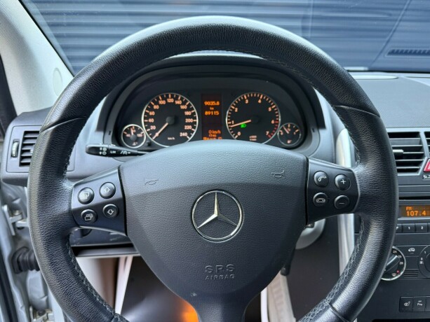 mercedes-benz-a-klasse-bensin-2011-big-13