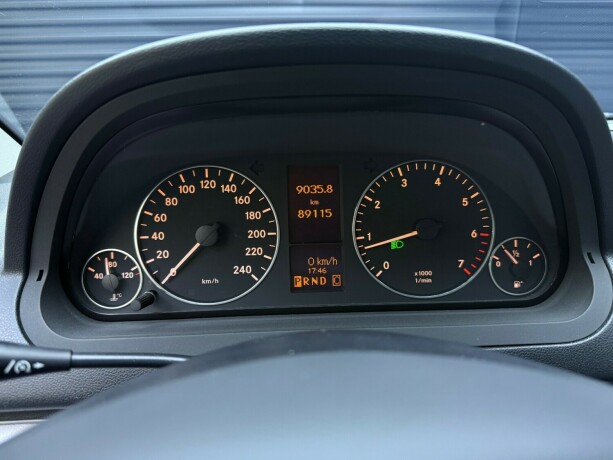 mercedes-benz-a-klasse-bensin-2011-big-14