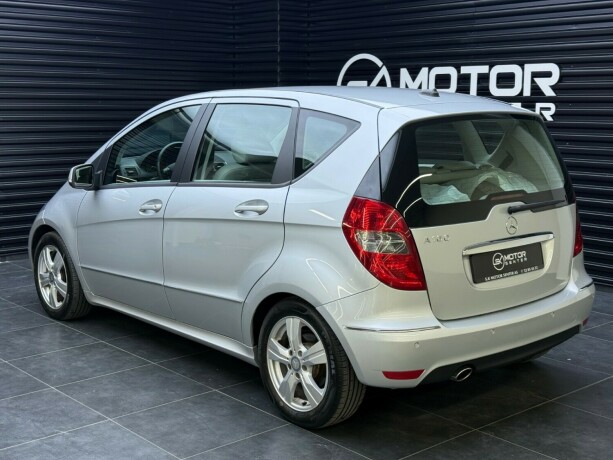 mercedes-benz-a-klasse-bensin-2011-big-1