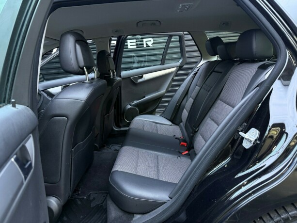 mercedes-benz-c-klasse-bensin-2013-big-28