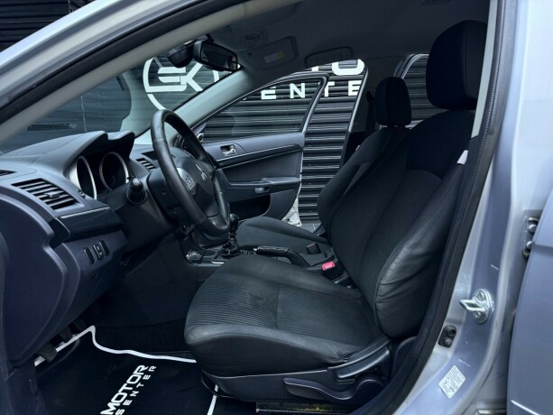 mitsubishi-lancer-diesel-2013-big-18