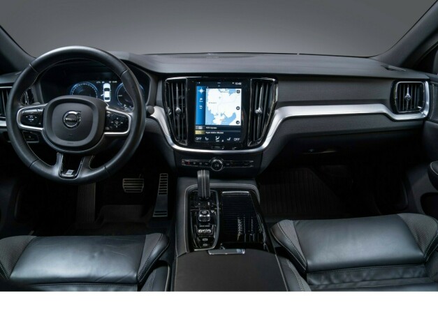 volvo-s60-elektrisitetbensin-2020-big-11