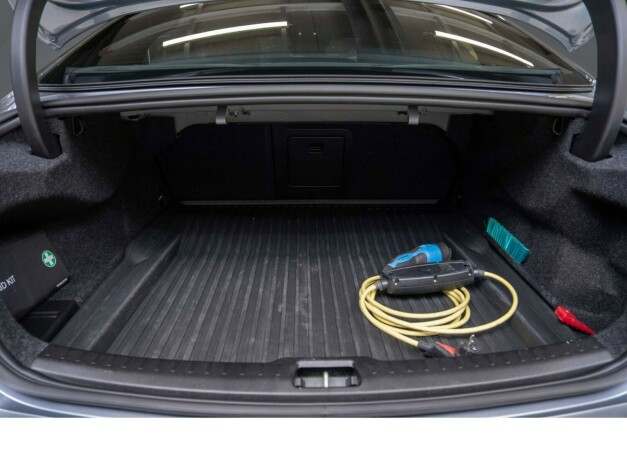 volvo-s60-elektrisitetbensin-2020-big-33