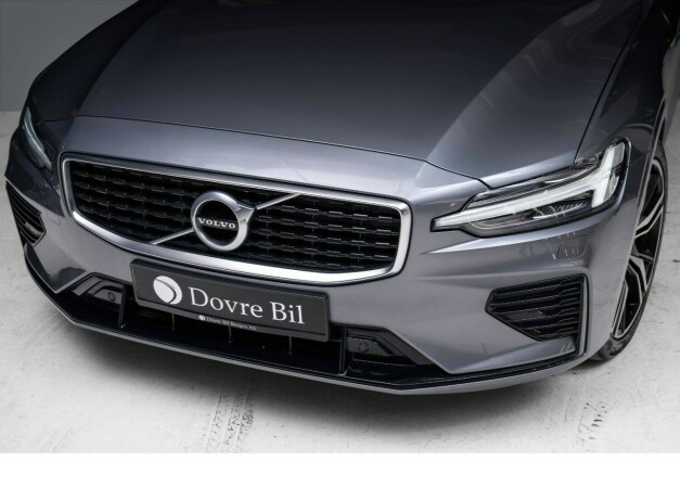 volvo-s60-elektrisitetbensin-2020-big-3