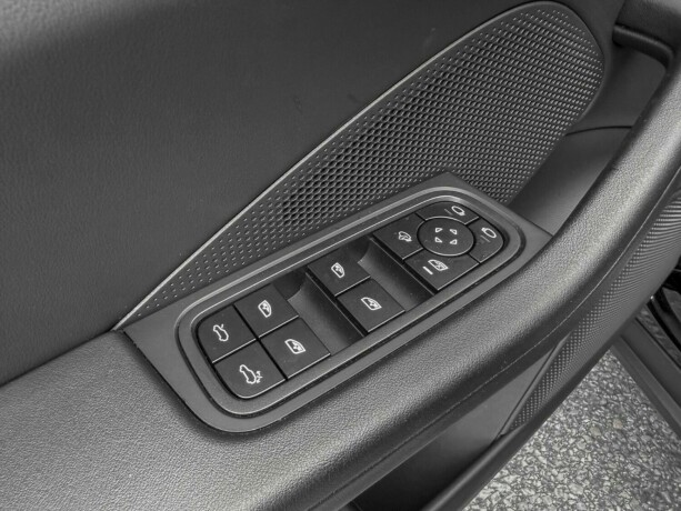 porsche-macan-elektrisitet-2025-big-18