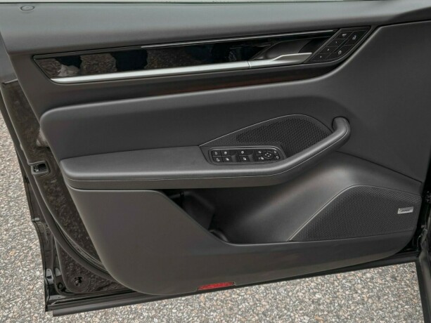 porsche-macan-elektrisitet-2025-big-16
