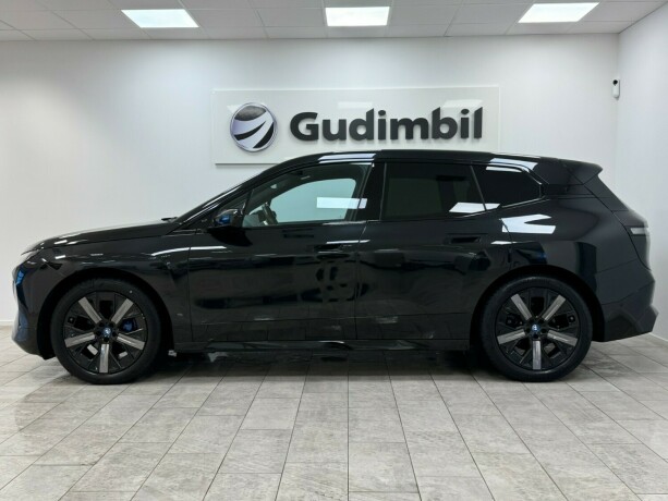 bmw-ix-xdrive-40-elektrisitet-2022-big-1
