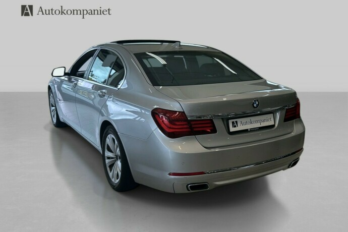 bmw-7-serie-diesel-2015-big-3