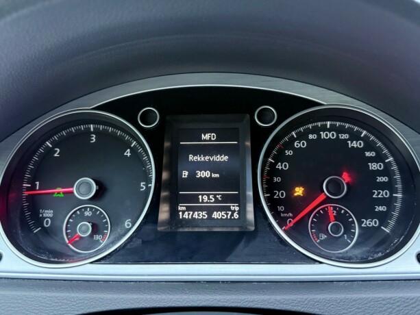 volkswagen-passat-alltrack-diesel-2013-big-17