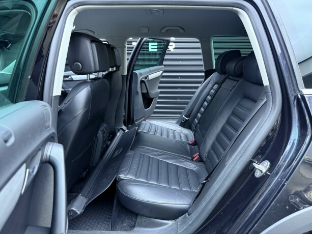 volkswagen-passat-alltrack-diesel-2013-big-34
