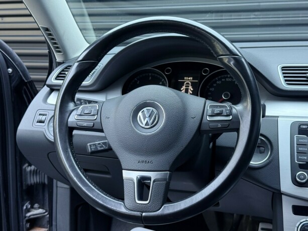 volkswagen-passat-alltrack-diesel-2013-big-12