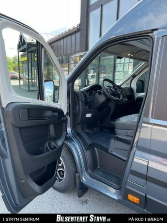 adria-twin-640-slb-diesel-2025-big-6