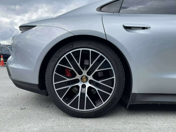 porsche-taycan-elektrisitet-2020-big-29