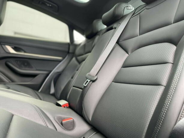 porsche-taycan-elektrisitet-2020-big-16