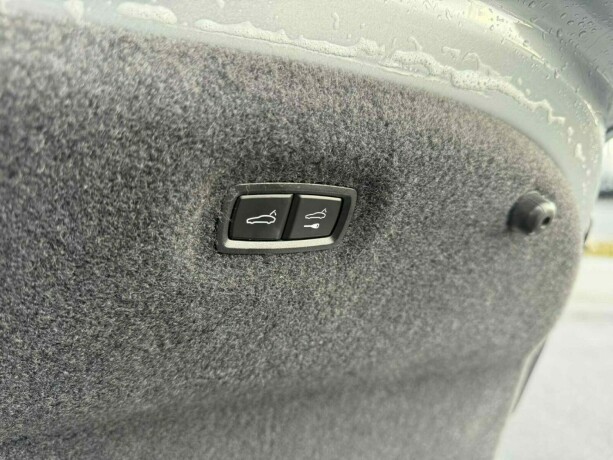 porsche-taycan-elektrisitet-2020-big-36