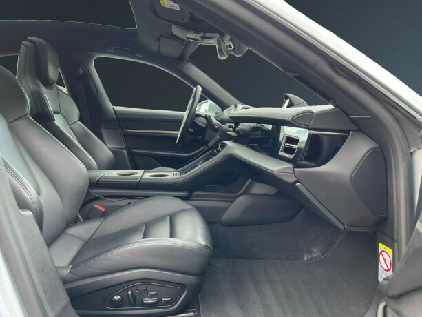 porsche-taycan-elektrisitet-2020-big-11