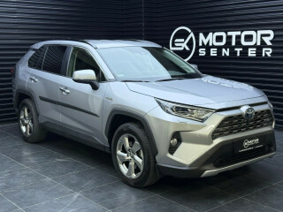Toyota | RAV4 | Elektrisitet+bensin | 2019