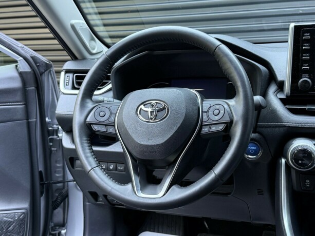 toyota-rav4-elektrisitetbensin-2019-big-12