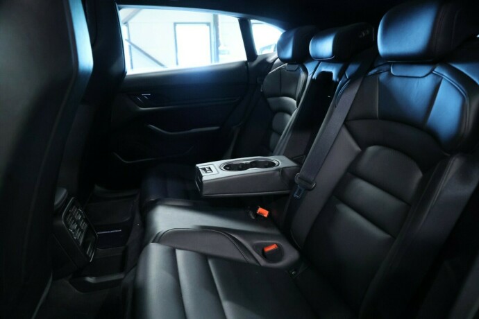 porsche-taycan-cross-turismo-elektrisitet-2021-big-10