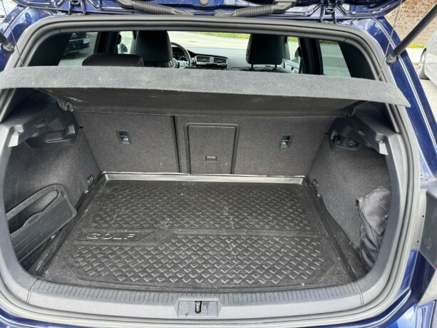volkswagen-golf-elektrisitetbensin-2017-big-18