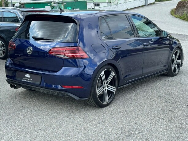volkswagen-golf-elektrisitetbensin-2017-big-4