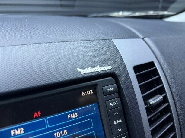 mitsubishi-outlander-diesel-2011-big-19
