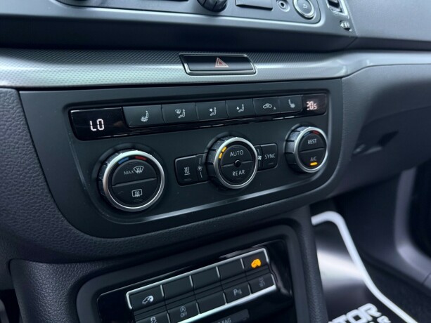 volkswagen-sharan-diesel-2015-big-24