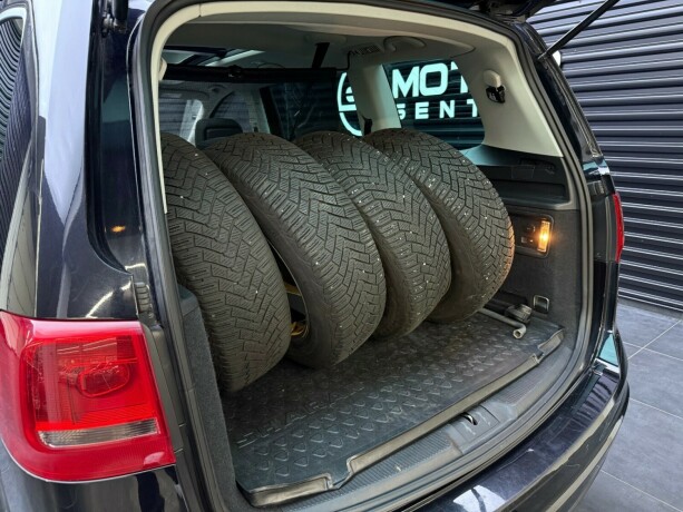 volkswagen-sharan-diesel-2015-big-35