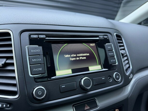 volkswagen-sharan-diesel-2015-big-19