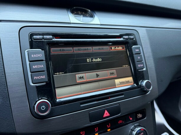 volkswagen-passat-bensin-2015-big-20