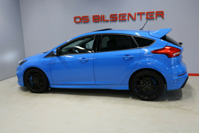 ford-focus-bensin-2018-big-5