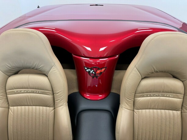 chevrolet-corvette-bensin-2004-big-17