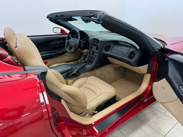 chevrolet-corvette-bensin-2004-big-12