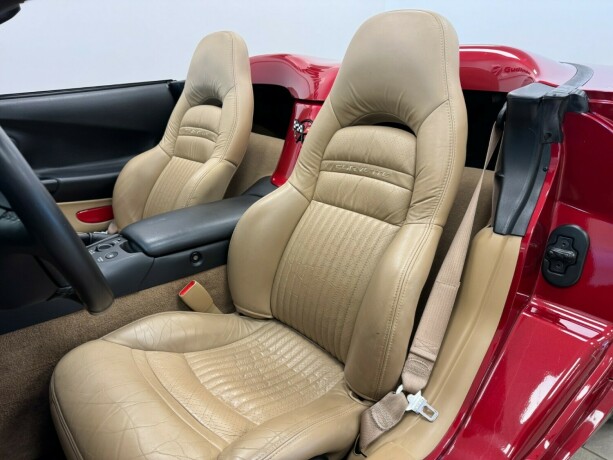 chevrolet-corvette-bensin-2004-big-16