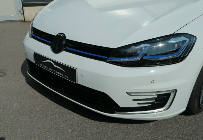 volkswagen-golf-elektrisitet-2020-big-4