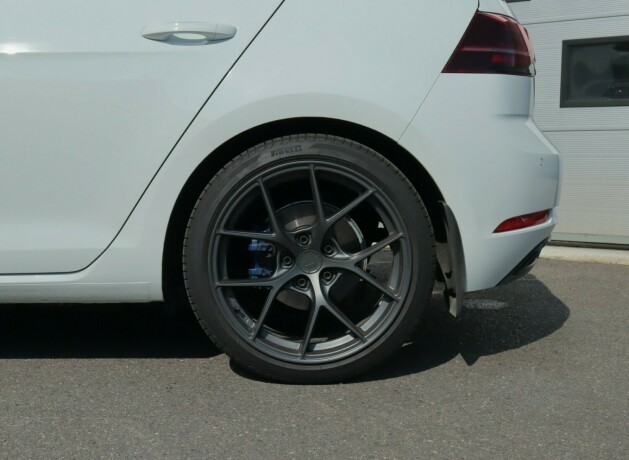 volkswagen-golf-elektrisitet-2020-big-5