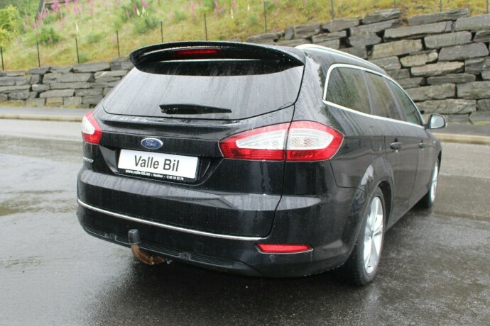 ford-mondeo-diesel-2014-big-3