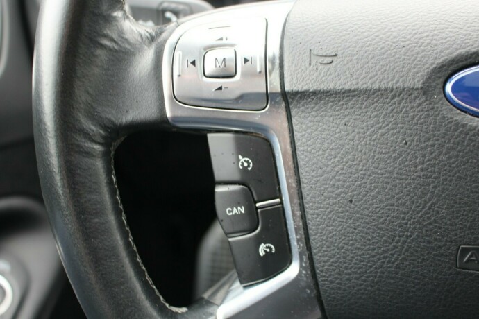 ford-mondeo-diesel-2014-big-10