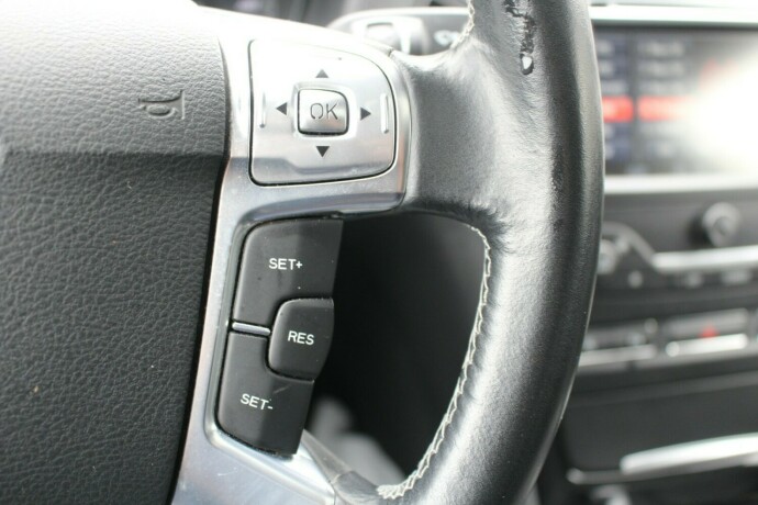 ford-mondeo-diesel-2014-big-11