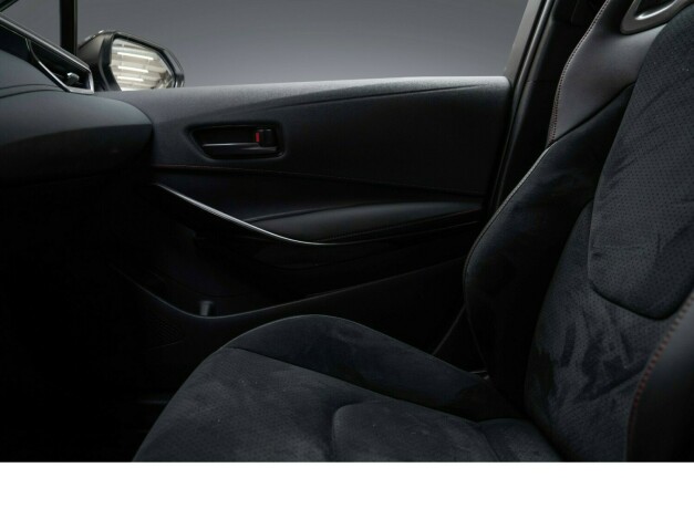 toyota-corolla-bensin-2023-big-27