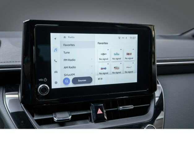 toyota-corolla-bensin-2023-big-32