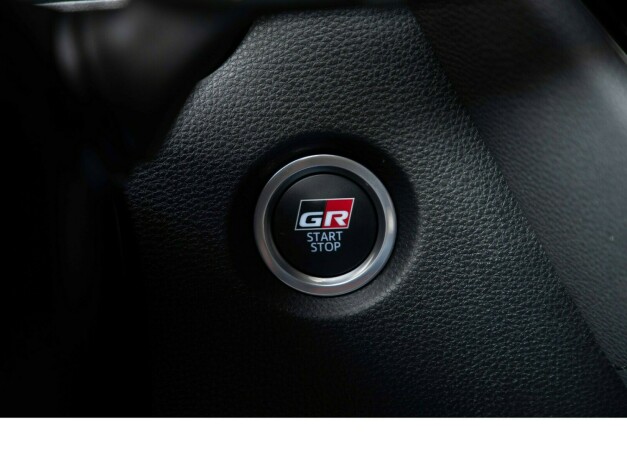 toyota-corolla-bensin-2023-big-25